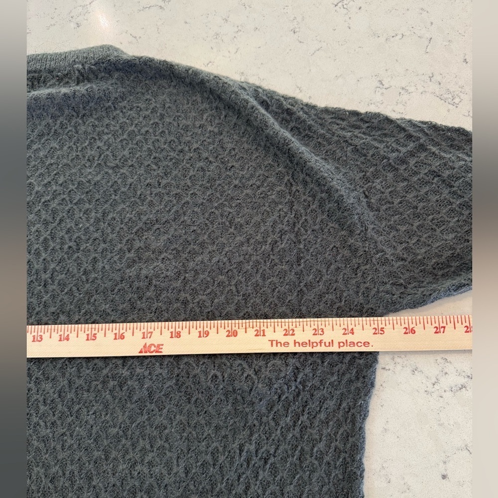 Standard Cloth by Urban Outfitters Sweater Grey Lightweight Oversized Sz M NWOT - Picture 5 of 9